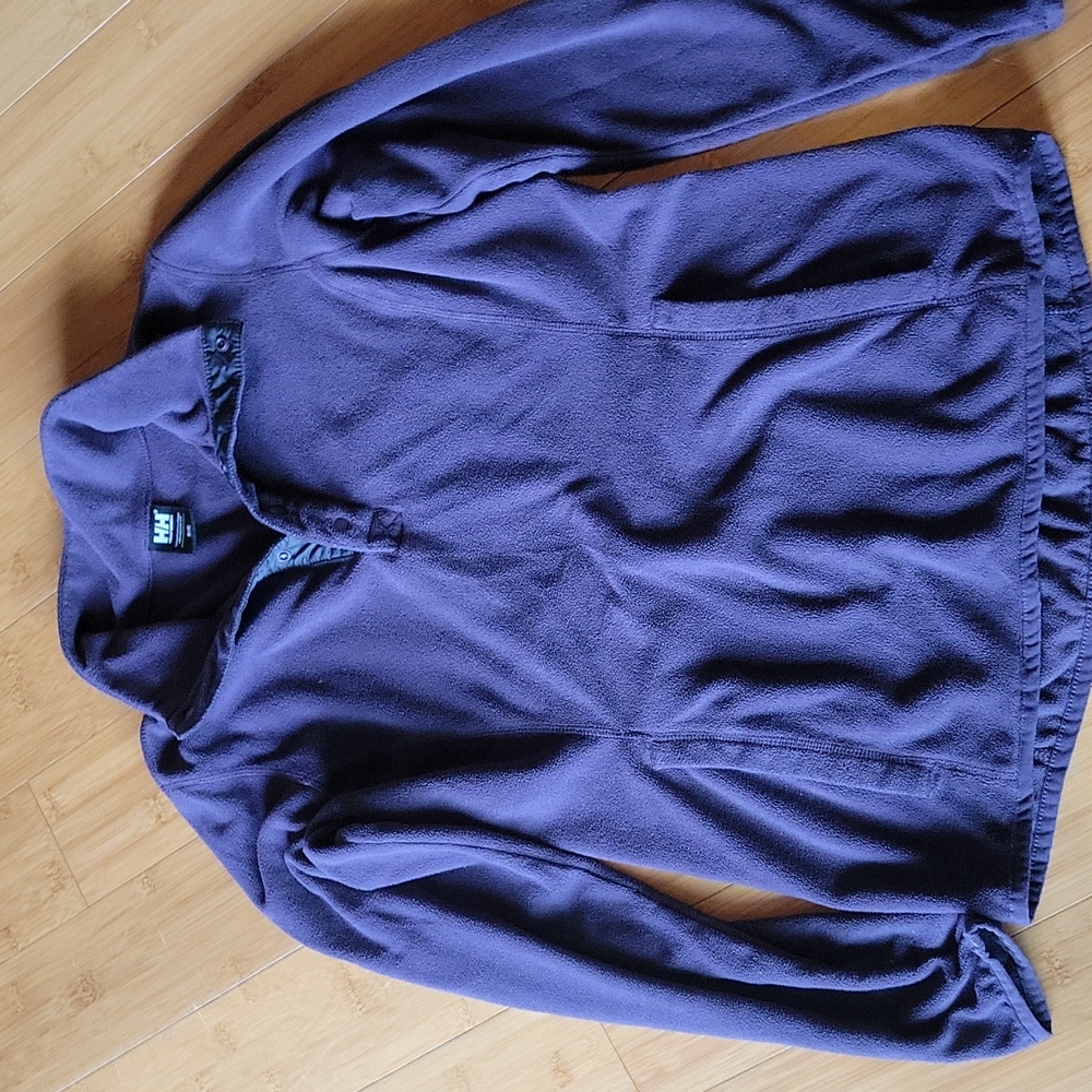 HH sweater